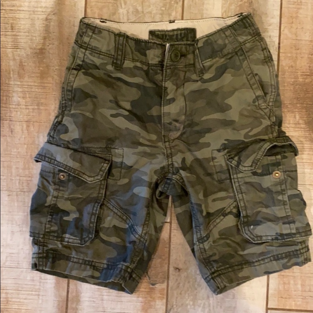 🎊Gap Camo Cargo Shorts🎊